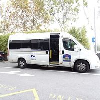 ホテル⇔空港のシャトルバス。