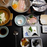 朝食。アジの干物がおいしい。