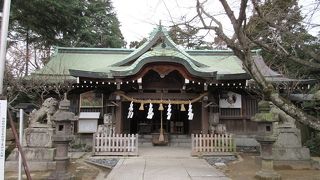 訪れる人もおらず、ひっそりとしていました。