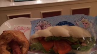 スモークサーモン