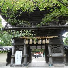 立派な楼門でした～！