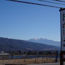 南アルプスが一望できて、ロケーションは最高です。