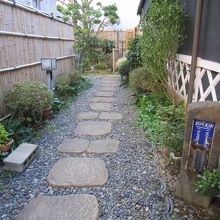 ３もう一方の入口へ