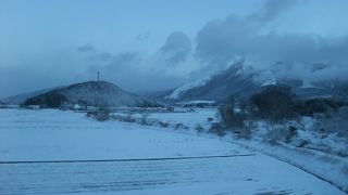 雪の日は遅れるので要注意！