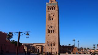 どこからでも目に入る