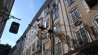 見どころはお店の看板