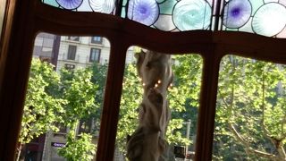 海をイメージしたと言われるガウディ建築