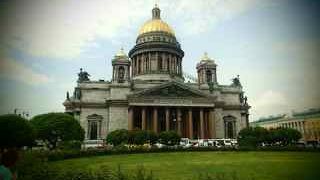 イサク聖堂の写真を撮るなら