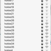 大量にアクセスポイントがあります。電波が強いのに繋ぎましょ。