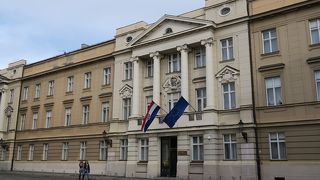 聖マルコ広場の東側にあります！