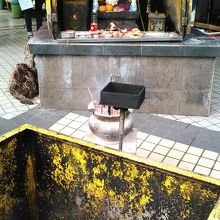 ココナツもお供え