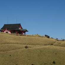 頂上にある箱根本宮