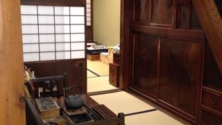 四角い火鉢とか