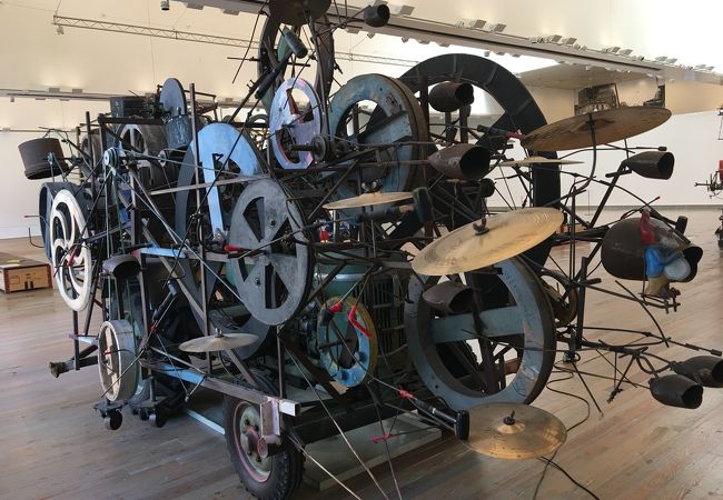 Jean Tinguely Pontus Hulten ジャン・ティンゲリー タンゲリー美術館 クチコミ・アクセス・営業時間｜バーゼル