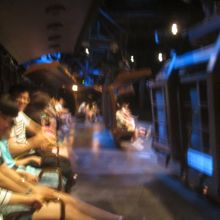 ソアリング オーバー ザ ホライズン (翔翔飛越地平線) 