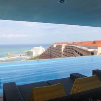 アネックス棟屋上プール