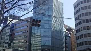 渋谷東口から青山に抜ける坂です