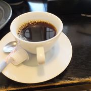 ランチタイムはコーヒー無料になってました。