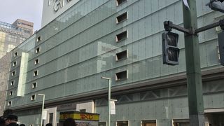 バレンタインアベニュー