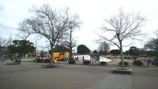 川崎大師の隣、大きな公園