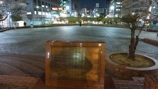 夜の銀座にこんな無人地帯が！