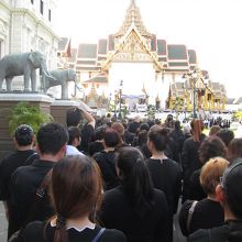 王宮 (プラボロマ マハー ラーチャワン)