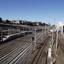バルコニーから眼下 (JRの線路) の眺め