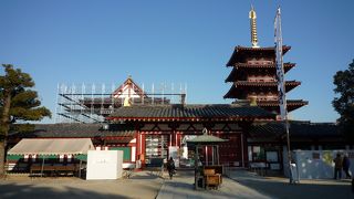 高校生以上は拝観料が必要です