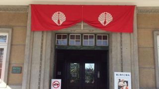 大きなひな飾りが見れました