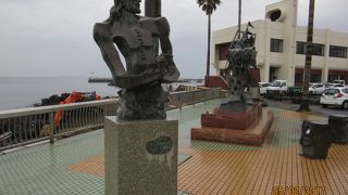 ただ一人の外国人の旗本。