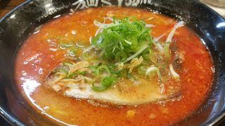 辛いもの好きに赤虎ラーメン