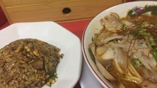 濃い目のラーメン