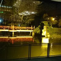 夜の庭園もライトアップされており素敵でした。