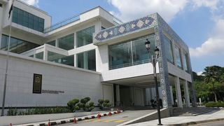 美術館というより、イスラム芸術の博物館