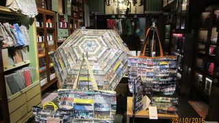 洒落た土産多数あり。