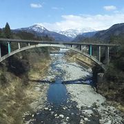 地鉄の車内から見える景色がいい