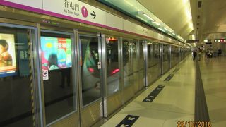 安くて運行間隔が早いので便利。