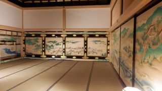 工事の様子も見られる