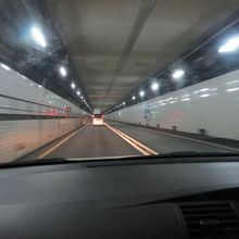 レンタカーの助手席から