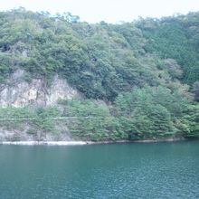 ダム湖（銀山湖） 