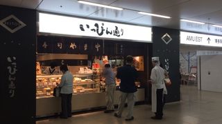 主に弁当屋さんとスイーツ