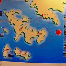 海の駅の中の壁にあった地図。古仁屋港と加計呂麻島がわかる