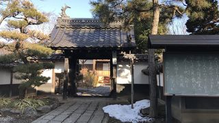 黄金の阿弥陀像