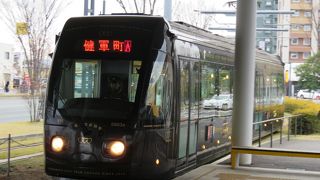 水戸岡鋭治氏のデザインによる新型超低床電車「COCORO」に乗車