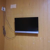 部屋のテレビは最新式