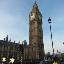 駅から出た目の前にビッグベンがありました