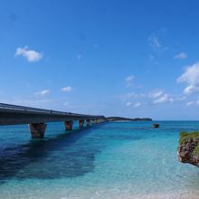 橋の途中の公園から
