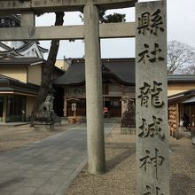 龍城神社