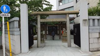 駒込駅前神社