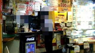 フードコートにある中華料理店
